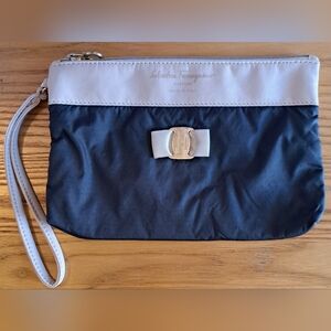 NWOT Salvatore Ferragamo Parfums Cosmetic Makeup Beauty Wristlet Pouch Bag